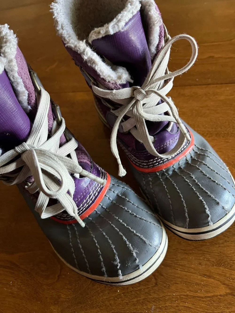 Sorel purple cozy winter boots 1